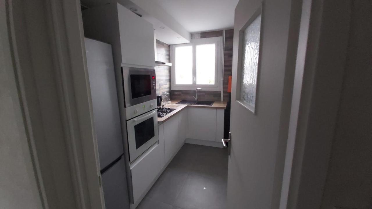 F3 Appartement 2 Chambre Un Salon Avec Wifi Saint-Jean-de-la-Ruelle Екстер'єр фото
